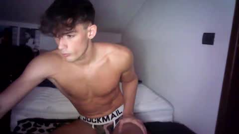 giovyyx online show from 02.14.25