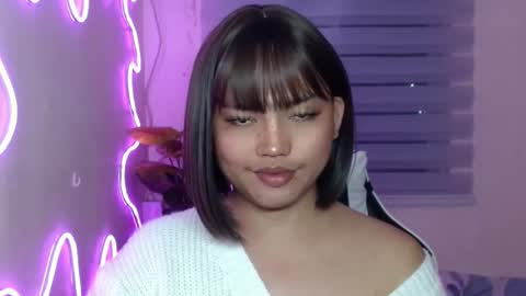 Snapshot of girl2rememberxxx chatting on 11.10.25 YOUR GIRL AXIE online show from 11.10.25