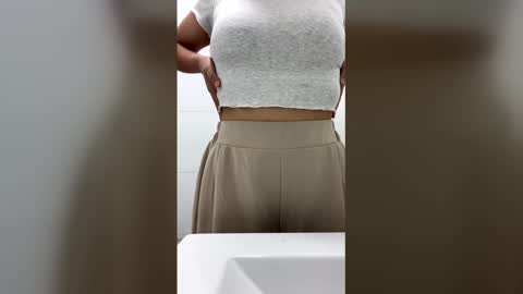 girl433 online show from 12.16.25