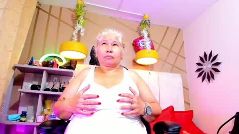 Girl Amada online show from 03.02.25