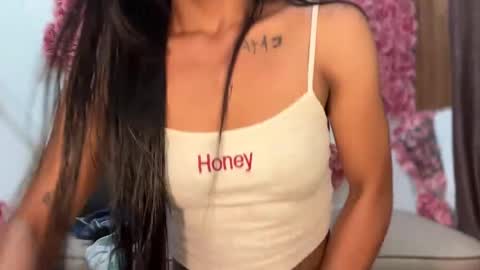 Snapshot of girlcock_dominantfucker chatting on 10.06.25 queen ronna online show from 10.06.25