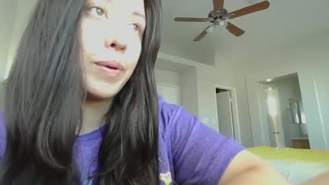 Snapshot of girlnextdoor702 chatting on 12.30.24 Jasmine online show from 12.30.24