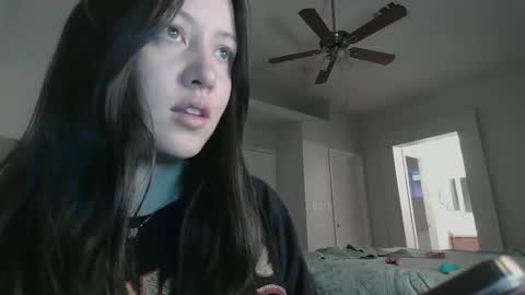 Snapshot of girlnextdoor702 chatting on 03.02.25 Jasmine online show from 03.02.25