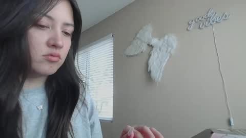 Snapshot of girlnextdoor702 chatting on 10.22.25 Jasmine online show from 10.22.25