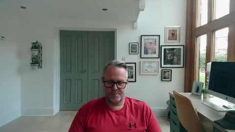 girlsandbikes online show from 09.12.25