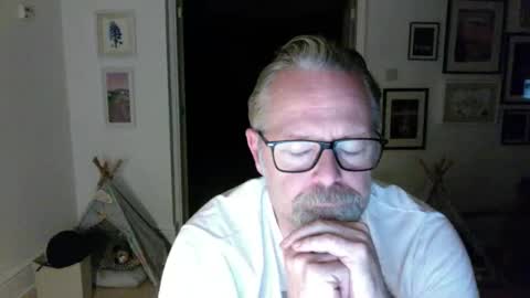 girlsandbikes online show from 04.24.26
