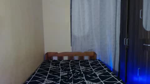 Mynameisenise online show from 12.01.24