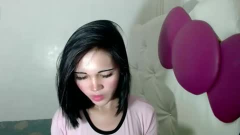 Divine online show from 10.11.25