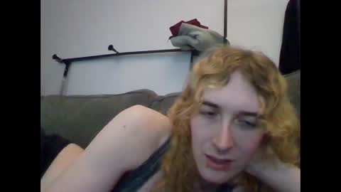 girlw0rm online show from 03.06.25