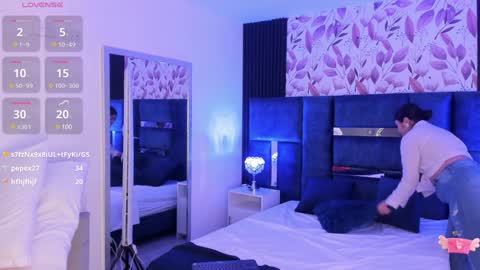 Snapshot of giselamaru chatting on 02.06.25 online show from 02.06.25