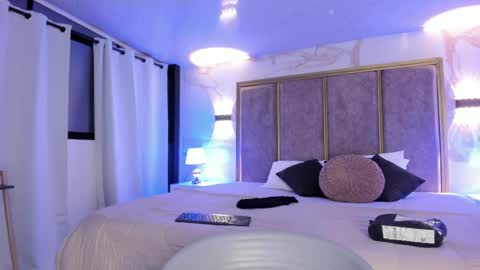     online show from 03.21.26