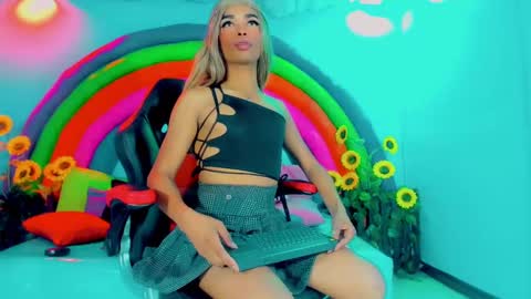 Gisel online show from 01.11.25