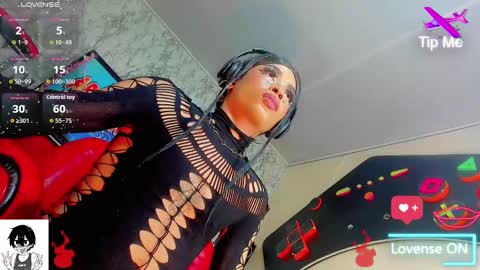 Gisel online show from 09.10.25