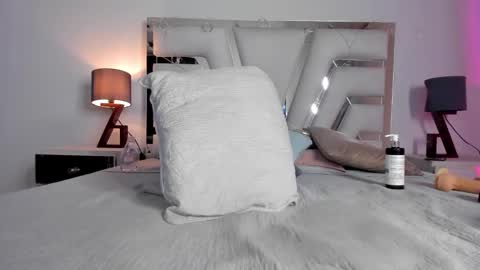 Snapshot of giselle_joness1 chatting on 12.07.24 Giselle online show from 12.07.24