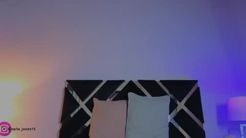 Snapshot of giselle_joness1 chatting on 09.09.25 Giselle online show from 09.09.25