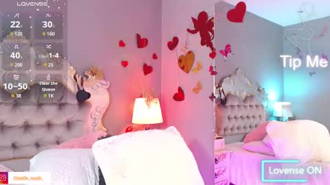 Snapshot of gisellenoah chatting on 03.05.25 GiselleNoah online show from 03.05.25