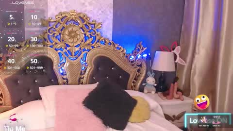 Snapshot of gisellenoah chatting on 11.16.25 GiselleNoah online show from 11.16.25