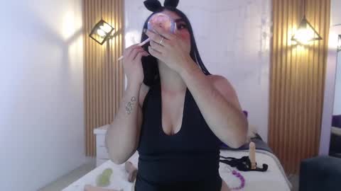 Snapshot of giselslut chatting on 05.24.26 giselslut online show from 05.24.26