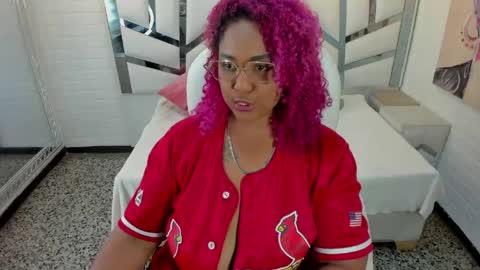 Snapshot of gisselle_hh chatting on 05.21.26 Gisselle online show from 05.21.26