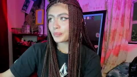 Giulietta online show from 12.14.24