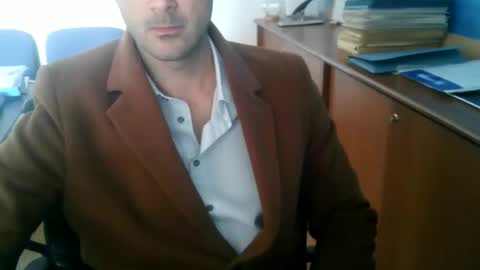 giuseppevai1 online show from 11.24.25