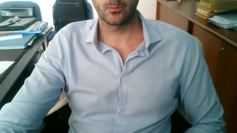 Snapshot of giuseppevai1 chatting on 05.06.26 giuseppevai1 online show from 05.06.26
