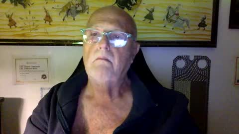 giutomma930394 online show from 05.19.26