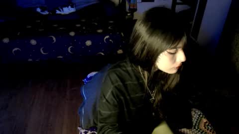 Snapshot of givenom chatting on 12.18.25 dirtyvenom online show from 12.18.25