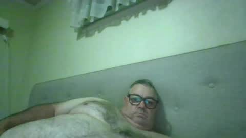 Snapshot of gixxer06 chatting on 06.17.26 bi Gixxer online show from 06.17.26