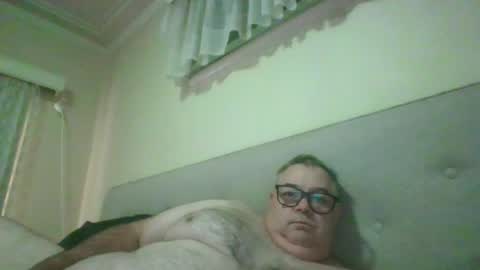 Snapshot of gixxer06 chatting on 07.02.26 bi Gixxer online show from 07.02.26