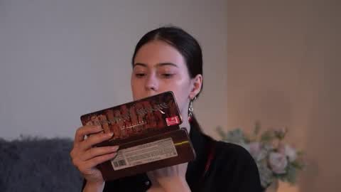 Agness online show from 09.25.25