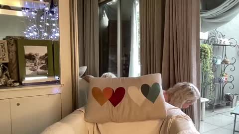 Gl1tter Barbie online show from 03.05.25