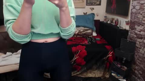 Snapshot of glamourhottie chatting on 10.06.25 Glamourhottie online show from 10.06.25