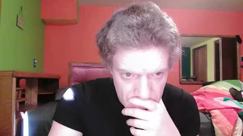 glam trans goddess online show from 11.15.25