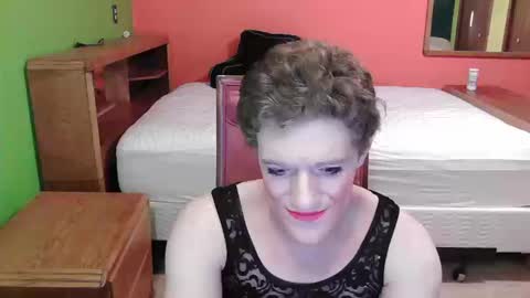 Snapshot of glamtransgoddess15 chatting on 03.18.26 glam trans goddess online show from 03.18.26