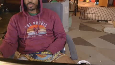 glazedeyes online show from 10.04.25