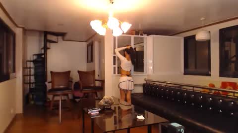 gleiahong online show from 09.24.25