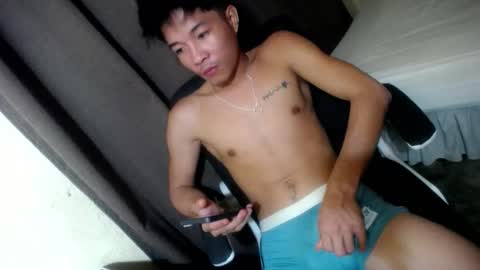 glenndou_daxs online show from 10.10.25