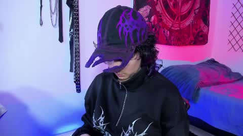Snapshot of glitch_doll chatting on 07.04.26 NYX online show from 07.04.26