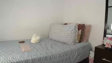 suzy online show from 04.12.26