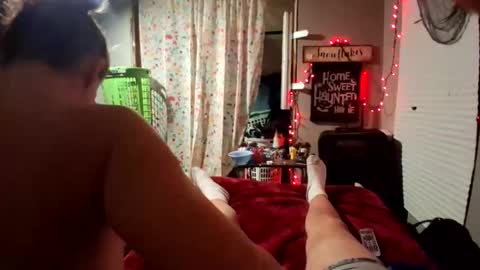 glizzy4u online show from 12.16.25