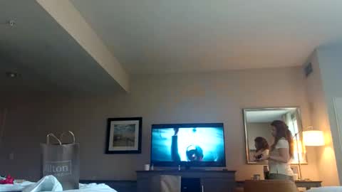 Snapshot of glizzy8944 chatting on 11.27.25 GizzyNation online show from 11.27.25