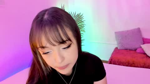 Mimi online show from 11.21.25