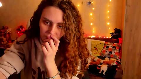 Gloria Wood online show from 12.29.24