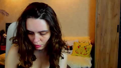 Gloria Wood online show from 09.08.25