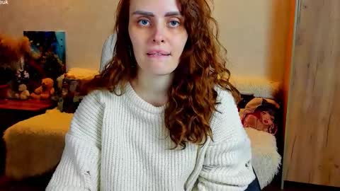 Gloria Wood online show from 02.06.26