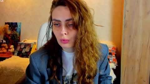 Gloria Wood online show from 04.04.26