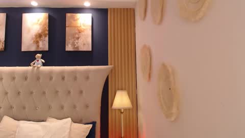 Snapshot of glory_shine chatting on 02.17.26 Glory online show from 02.17.26