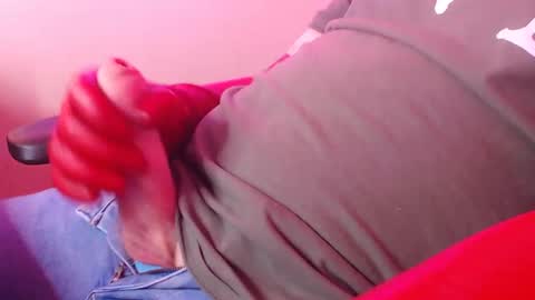 Glove Mad online show from 02.24.25