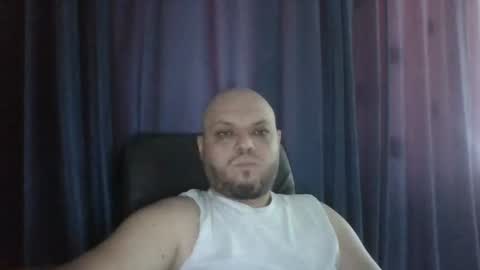 Snapshot of glusgan chatting on 07.08.26 Your boy online show from 07.08.26